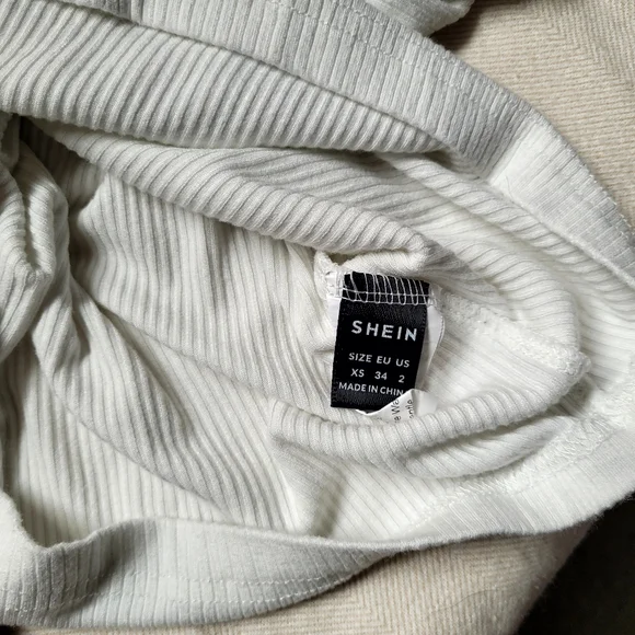 Bundle - Picture 5 of 5